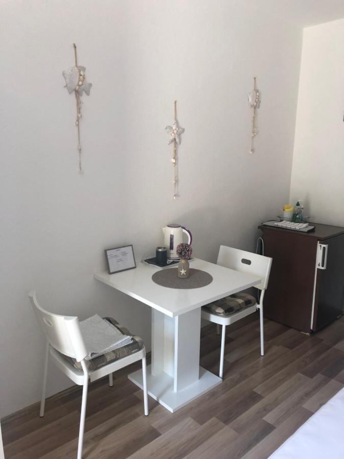 بريلا Apartment & Rooms Laura المظهر الخارجي الصورة