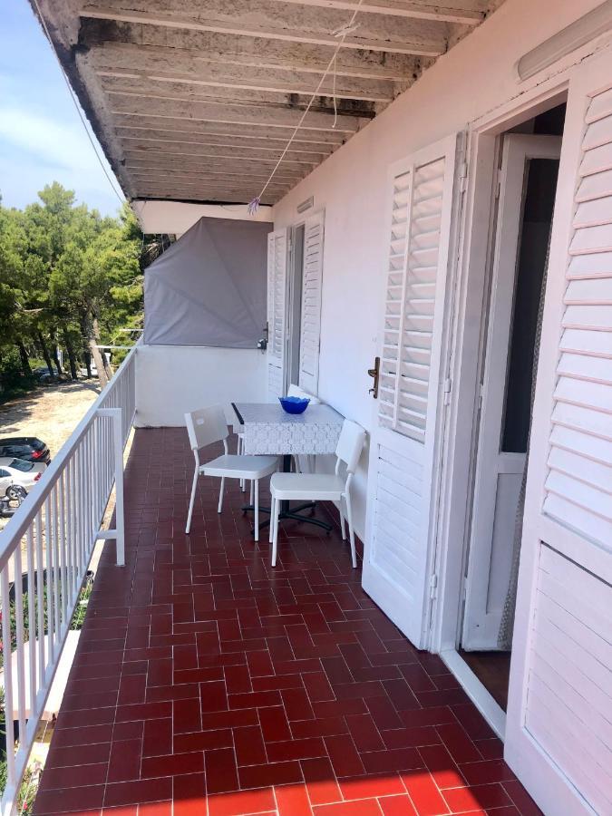 بريلا Apartment & Rooms Laura المظهر الخارجي الصورة